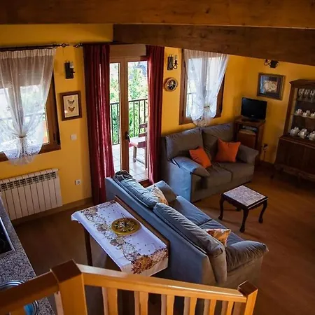 Cozy House In Tedejo, 130 Sqm, Peaceful Natural Surroundings