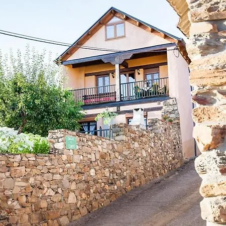 Cozy House In Tedejo, 130 Sqm, Peaceful Natural Surroundings *