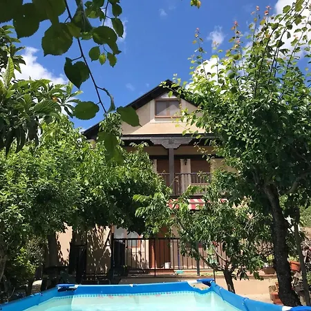 Cozy House In Tedejo, 130 Sqm, Peaceful Natural Surroundings Tejedo